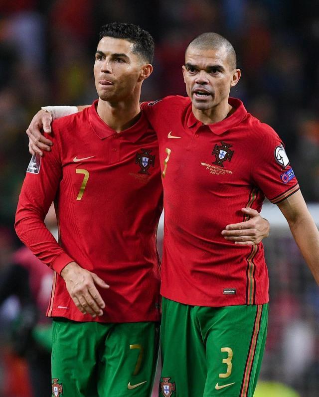 1718297745733092585.jpg 443717678_18438068068031542_5048278837533476354_n.jpg